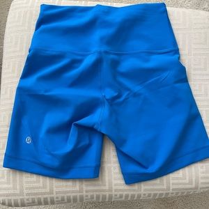 Lululemon Wunder Train 6” Short
